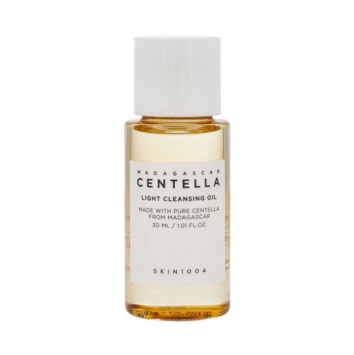 Madagascar Centella Light Cleansing Oil